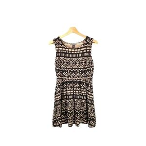 Forever 21 Aztec Geometric Print Black & Beige Sleeveless Mini Dress Size M